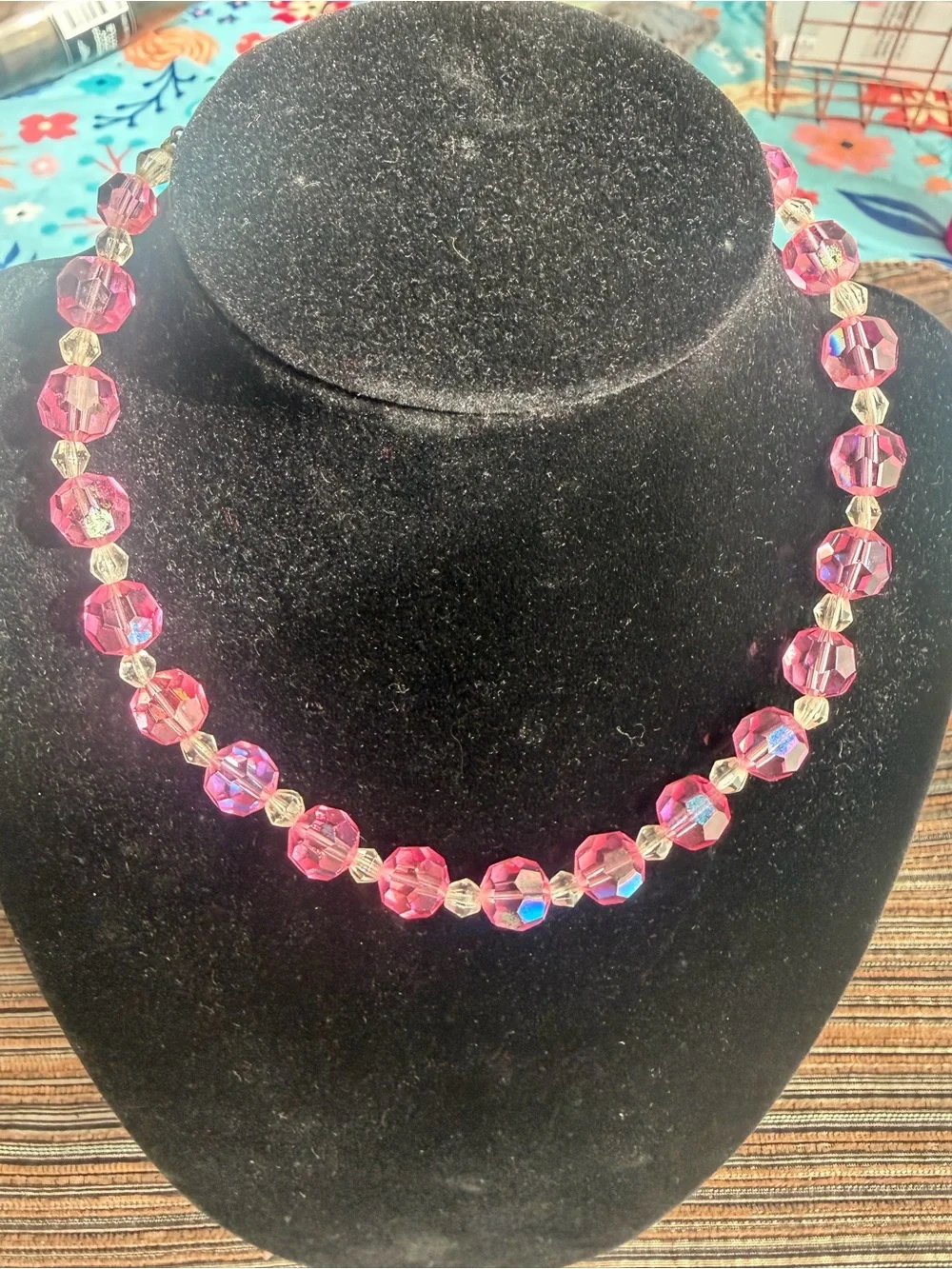Vintage Y2K Pink Crystal Bead Necklace - Women's Jewelry